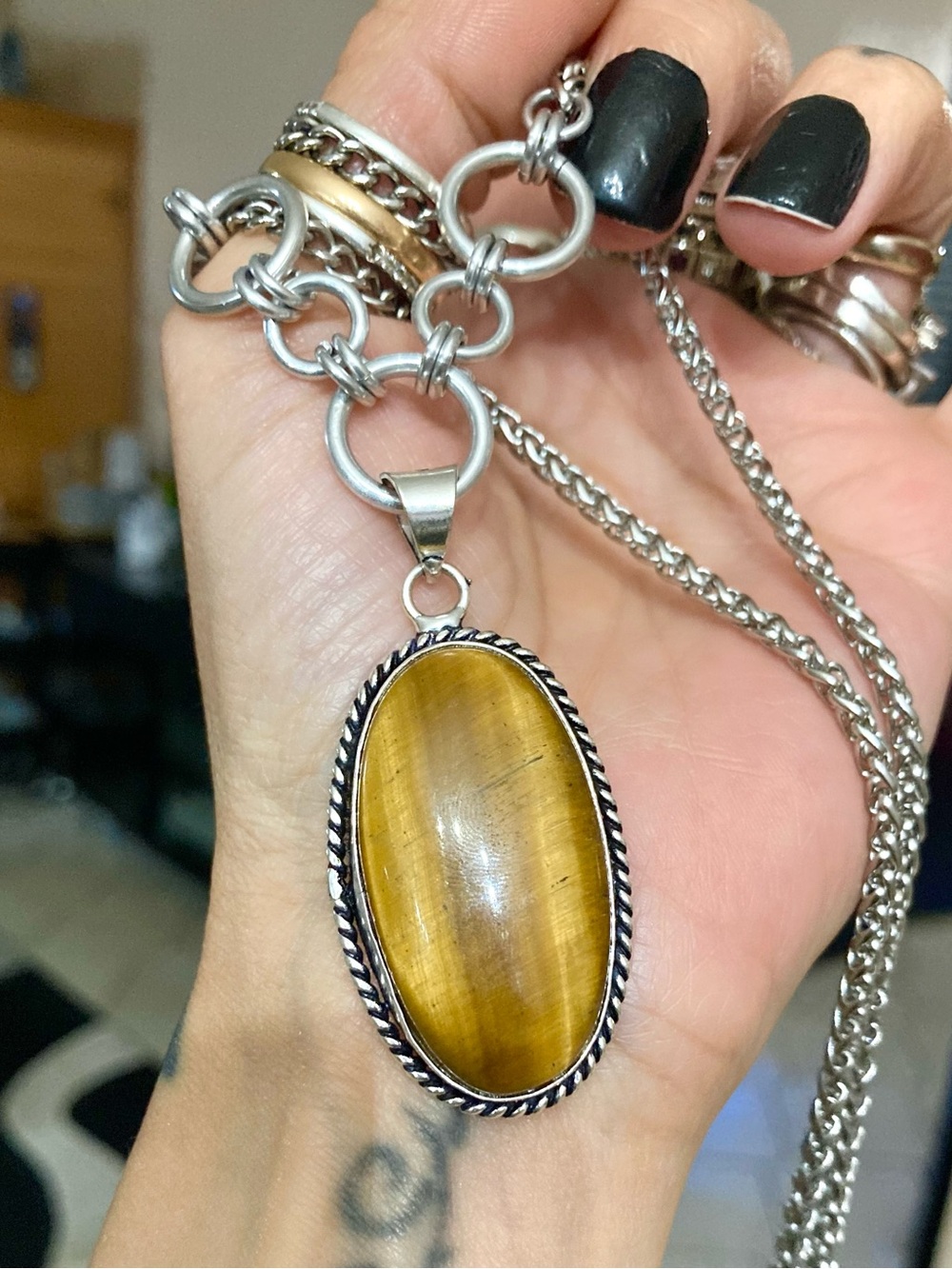 Genuine golden tiger eye gemstone boho oval medallion charm silver necklace - Picture 9 of 14